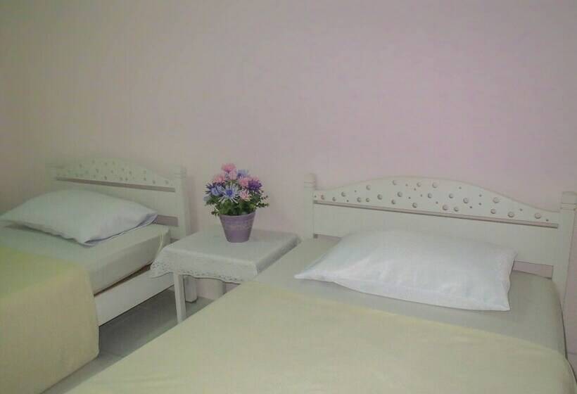 스탠다드 룸, Chomdao