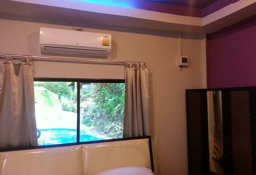 スタンダードルーム, Exotic Bungalows