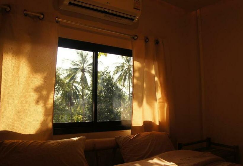 バルコニー付きスーペリアルーム, Exotic Bungalows