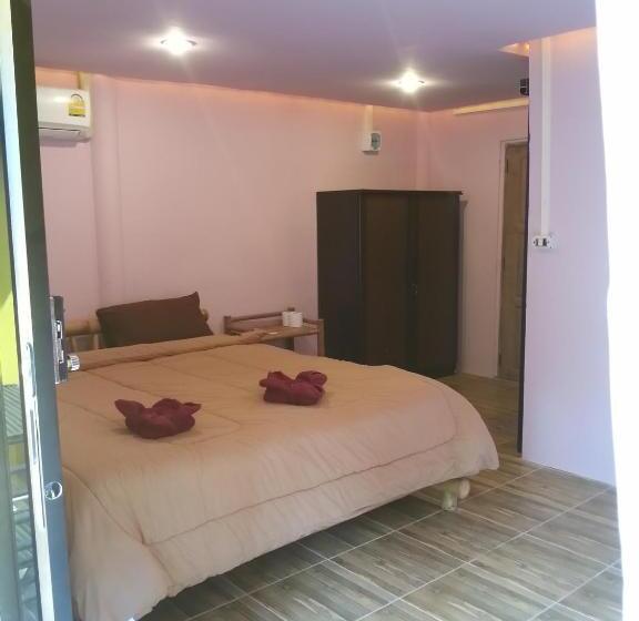 バルコニー付きスーペリアルーム, Exotic Bungalows