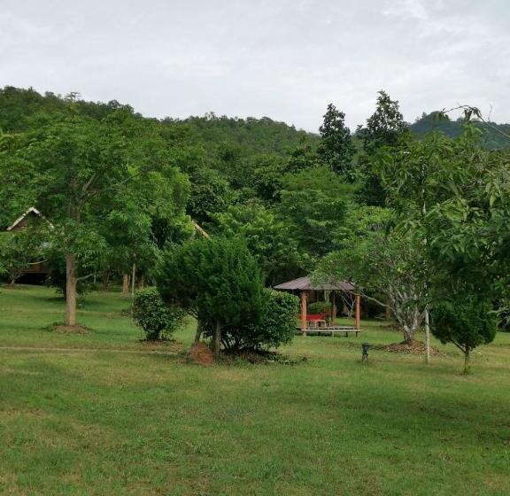 اتاق خانوادگی, Romantic Time Mountain Resort