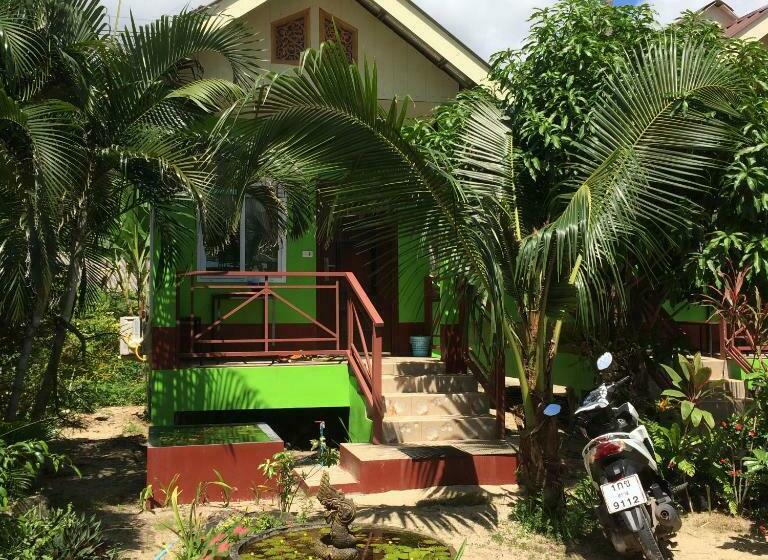 Tengerre Néző Standard Bungalow, Yuyu Golden Beach