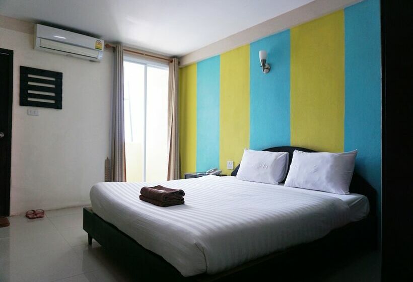 스탠다드 룸, Puangpech Place