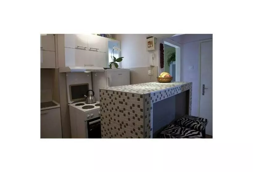 استودیو استاندارد با بالکن, B&b Girasole
