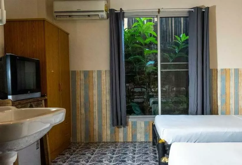 اتاق اکونومی, Sabina Guesthouse Kamala