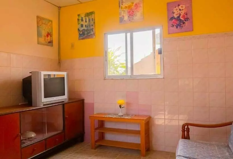 اتاق اکونومی, Sabina Guesthouse Kamala