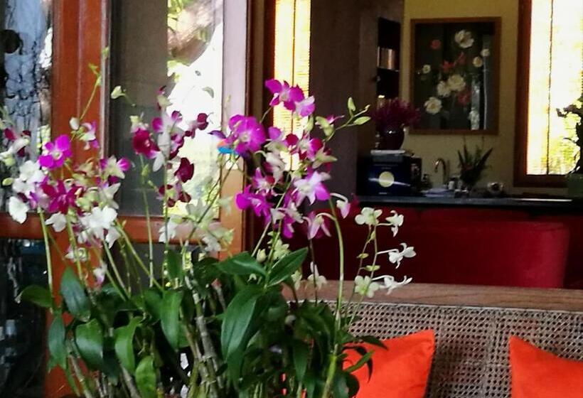 Номер Стандарт Вид на Сад, Villa Albizia, Chiang Mai