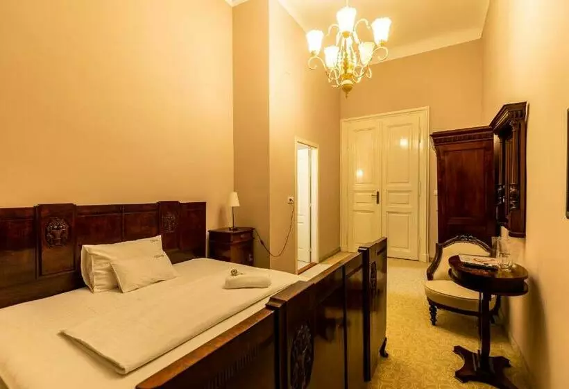 اتاق لوکس, Bed & Breakfast Twenty