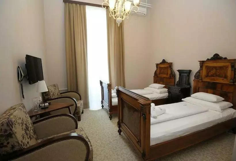اتاق لوکس, Bed & Breakfast Twenty