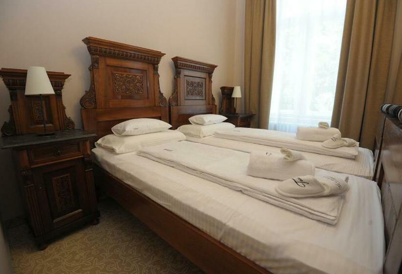 اتاق لوکس, Bed & Breakfast Twenty