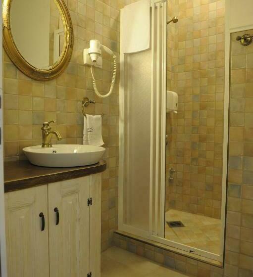 اتاق لوکس, Bed & Breakfast Twenty