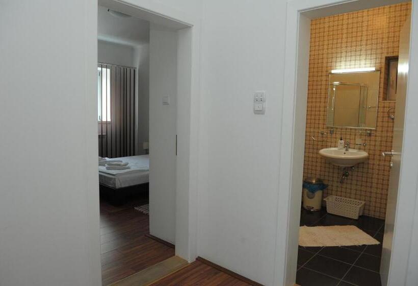 سوییت, Bed & Breakfast Twenty