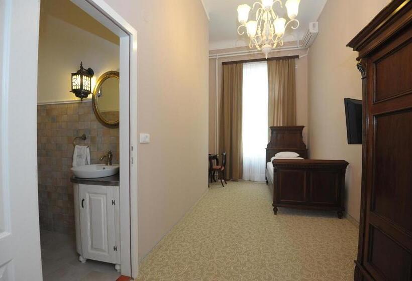 اتاق لوکس یک تخته, Bed & Breakfast Twenty