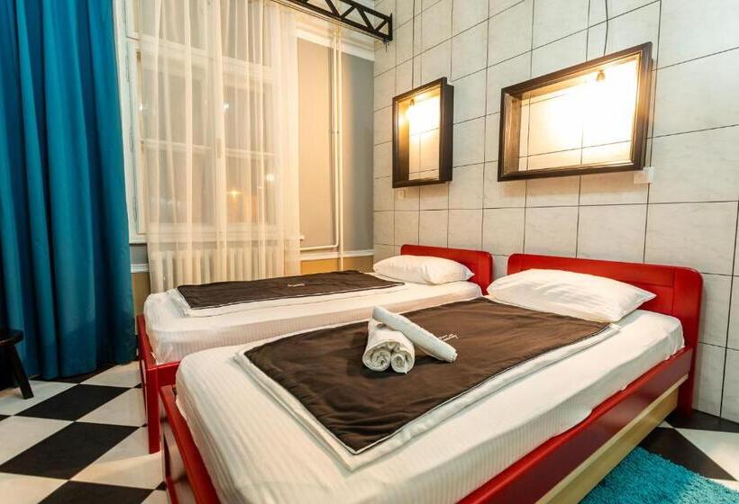 اتاق استاندارد, Bed & Breakfast Twenty