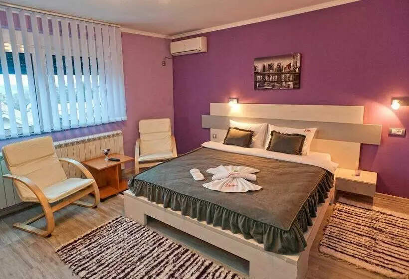اتاق سوپریور, Garni Hotel Lama