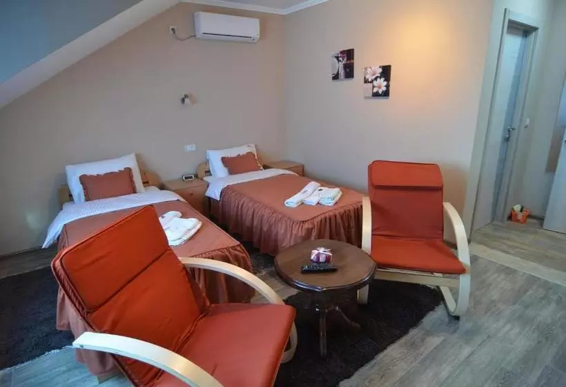 اتاق استاندارد, Garni Hotel Lama