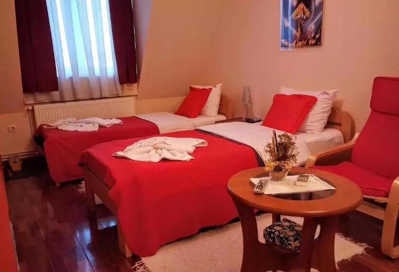 اتاق استاندارد, Garni Hotel Lama
