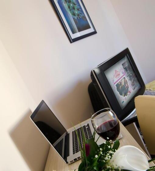 اتاق استاندارد, Garni Hotel Lotos