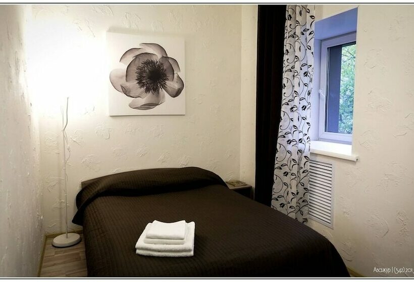 اتاق استاندارد یک نفره, Abazhur