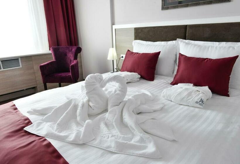 اتاق لوکس, Ana Lux Spa