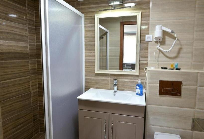 سوییت لوکس, Ana Lux Spa