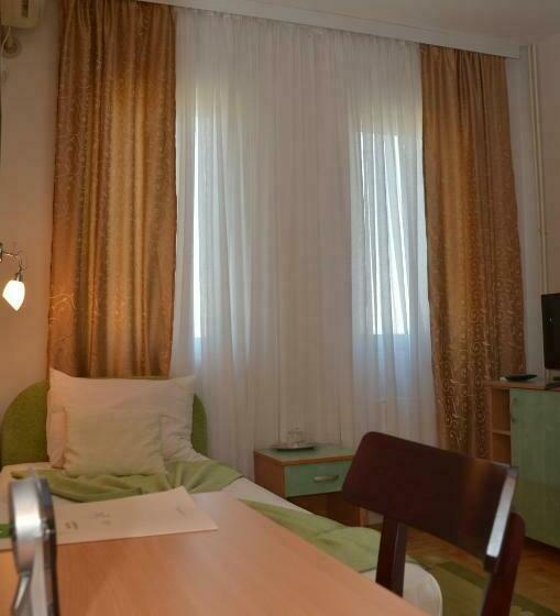 اتاق استاندارد یک نفره, Dragović Smederevo