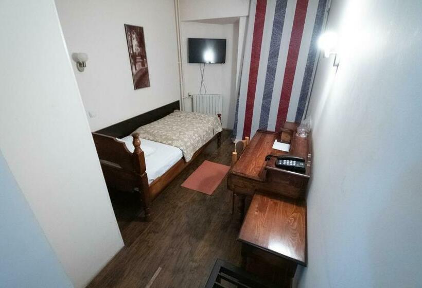 اتاق استاندارد یک نفره, Dunav Požarevac