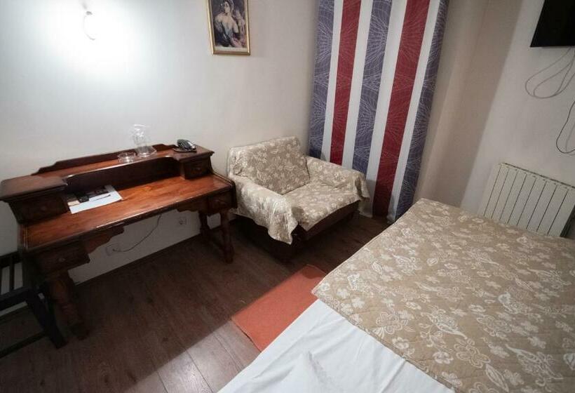 اتاق استاندارد یک نفره, Dunav Požarevac