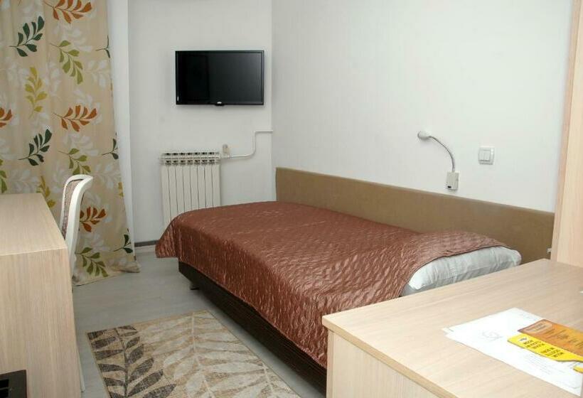 اتاق استاندارد یک نفره, Dunav Požarevac