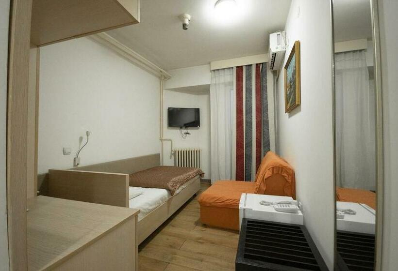 اتاق استاندارد یک نفره, Dunav Požarevac