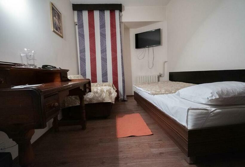 اتاق استاندارد یک نفره, Dunav Požarevac