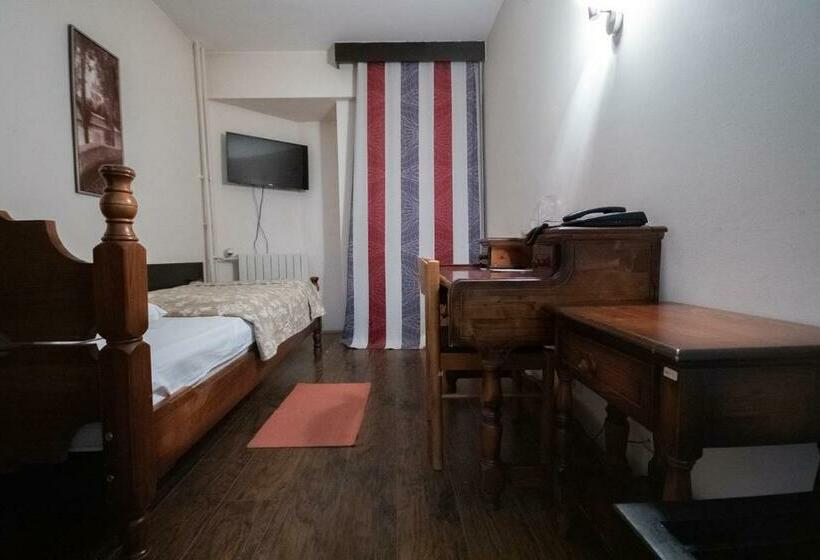 اتاق استاندارد یک نفره, Dunav Požarevac