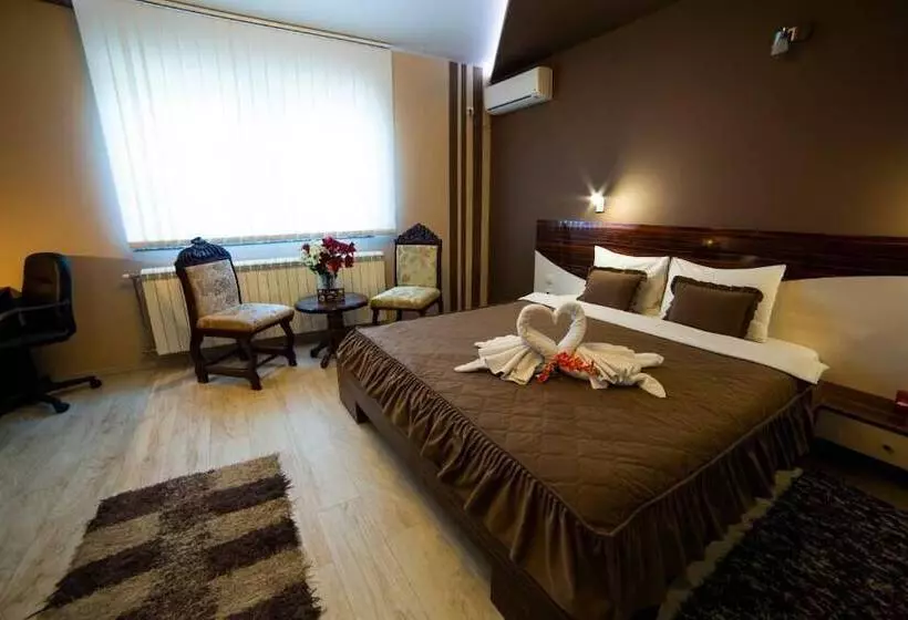 اتاق سوپریور, Garni Hotel Lama