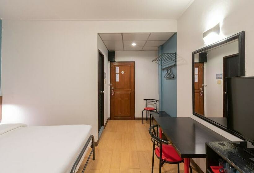 Quarto Superior, Intown Residence