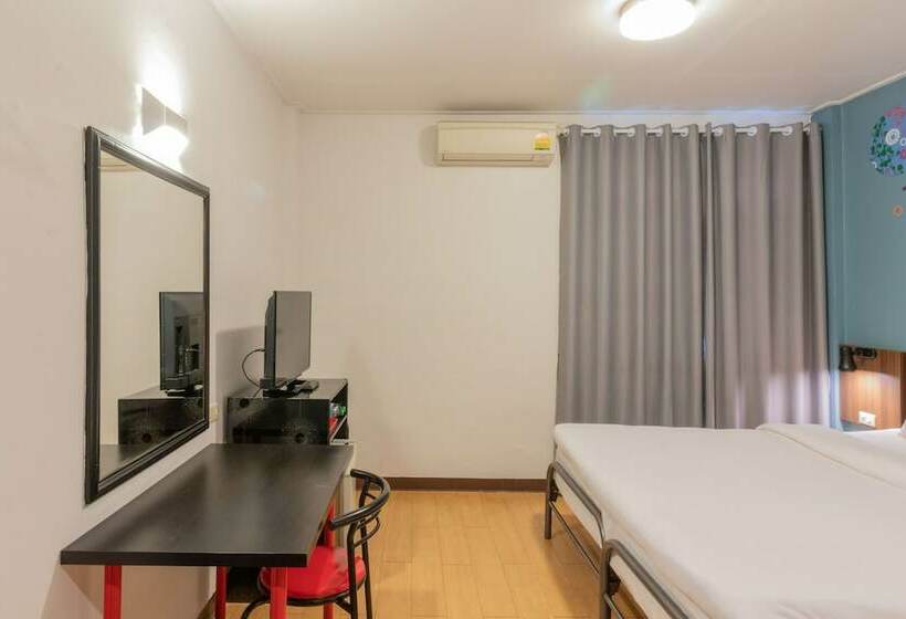 Quarto Superior, Intown Residence