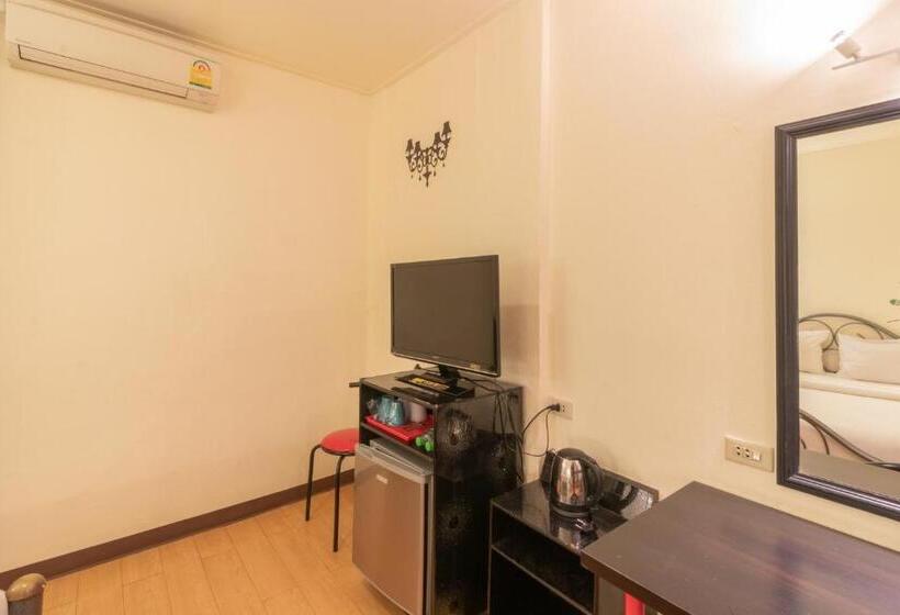 Quarto Superior, Intown Residence