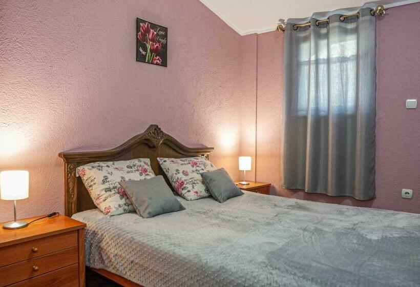 اتاق استاندارد, Jelen Salaš