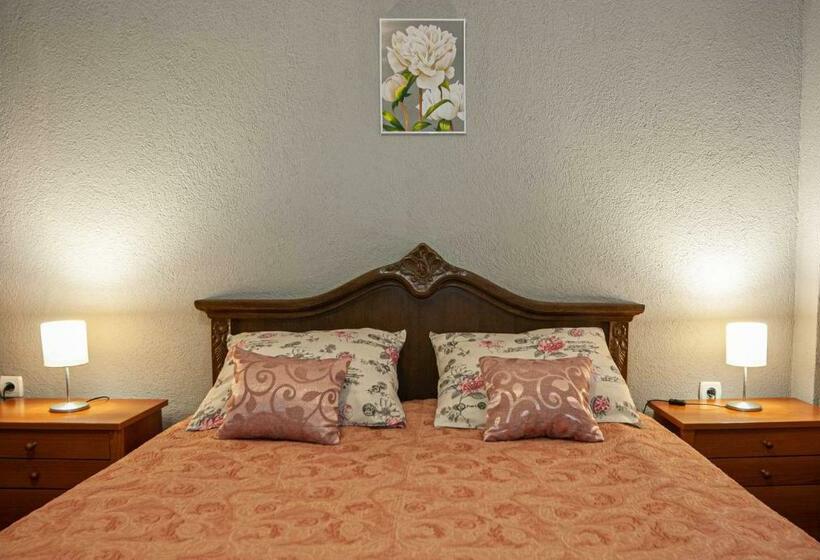 اتاق استاندارد, Jelen Salaš