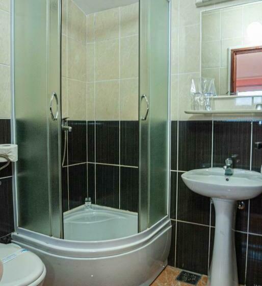 اتاق استاندارد, Jelen Salaš