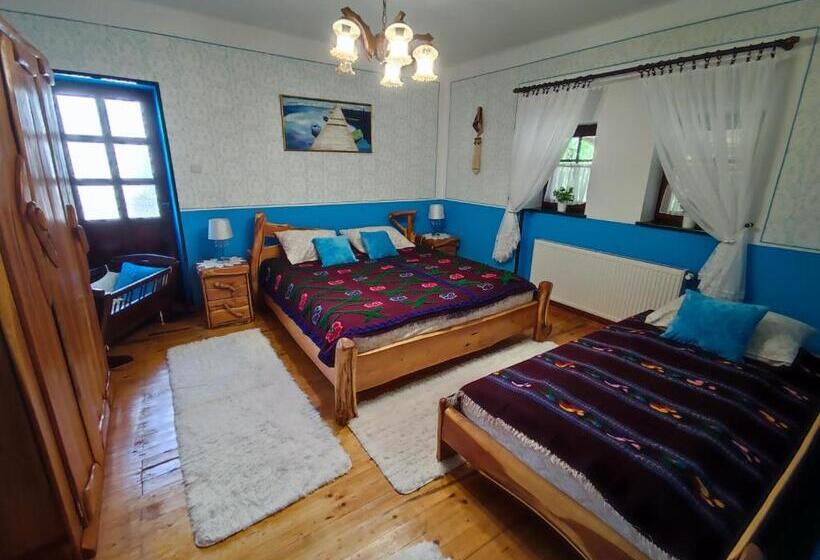 سوئیت با وان آب گرم, Jelen Salaš