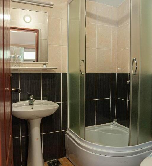 اتاق خانوادگی, Jelen Salaš