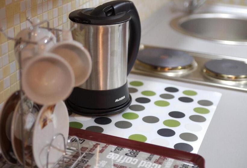 سوئیت 2 خوابه, Junior