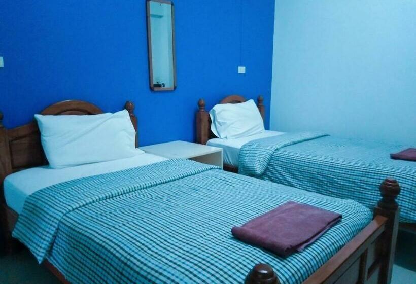 バルコニー付きスタンダードルーム, Kasarin Court