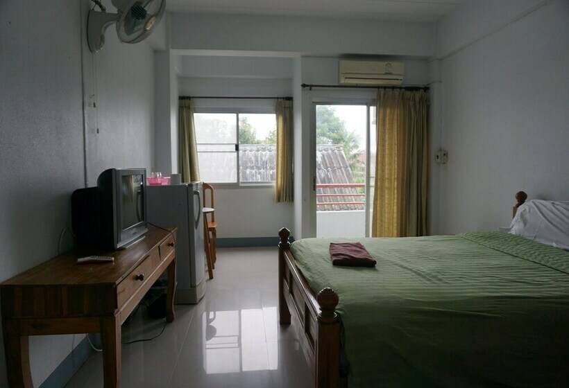 スタンダードルーム, Kasarin Court