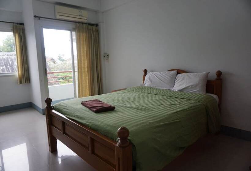 スタンダードルーム, Kasarin Court