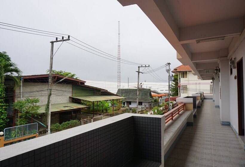 スタンダードルーム, Kasarin Court