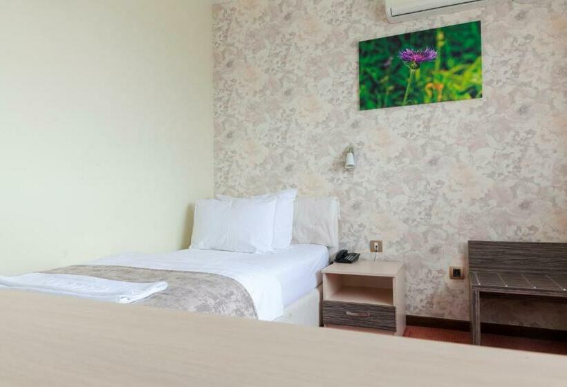 اتاق استاندارد یک نفره, Livade