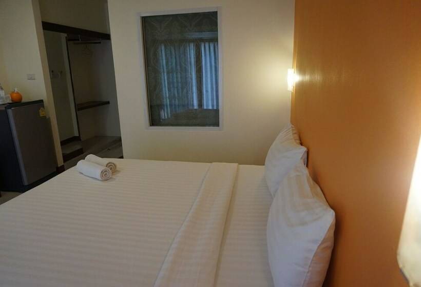 스탠다드 룸, Panwalee