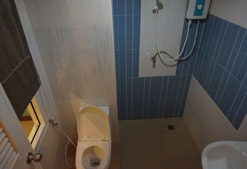 스탠다드 룸, Panwalee