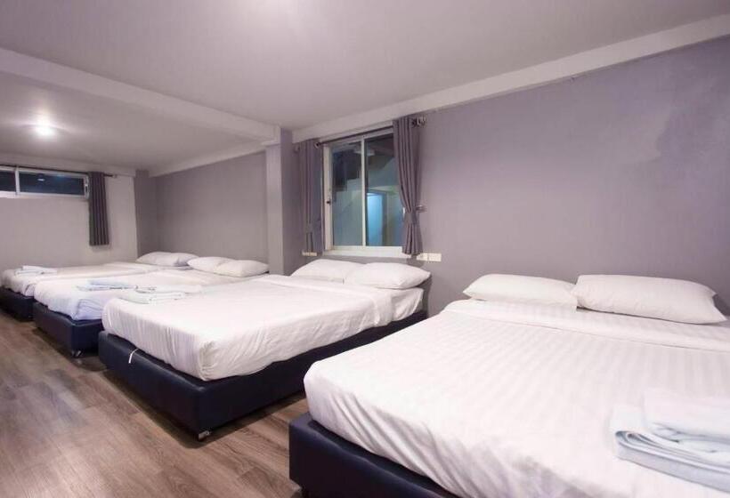 חדר משפחתי, Pimpimarn